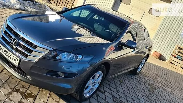 Honda Crosstour, 2011 г.в.