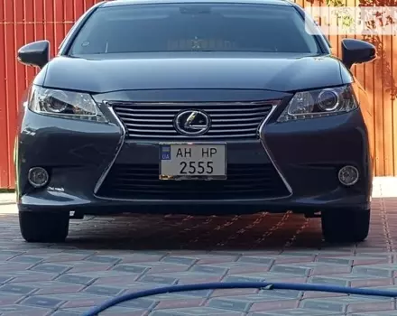 Lexus ES 300 H, 2013 г.в.
