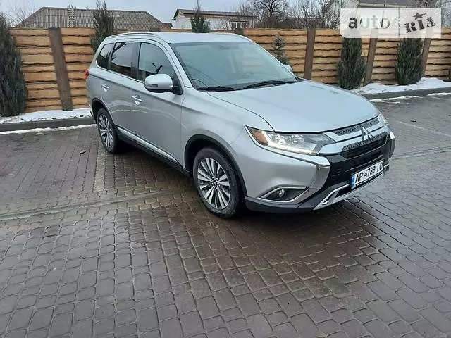 Mitsubishi Outlander, 2019 г.в.