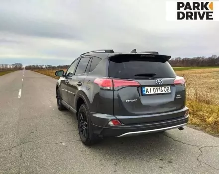 Toyota RAV4, 2018 г.в.