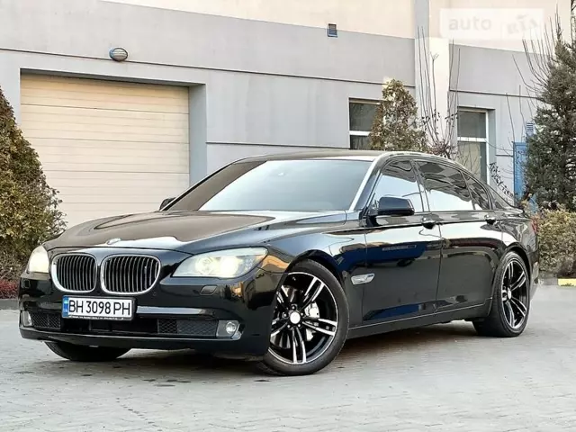 BMW 750, 2009 г.в.