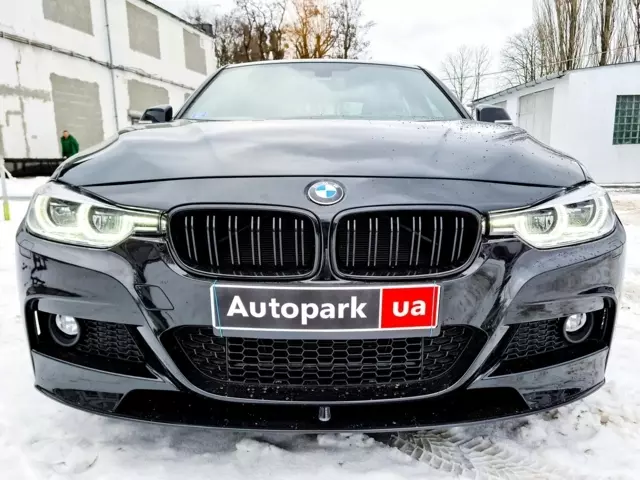 BMW 330, 2017 г.в.