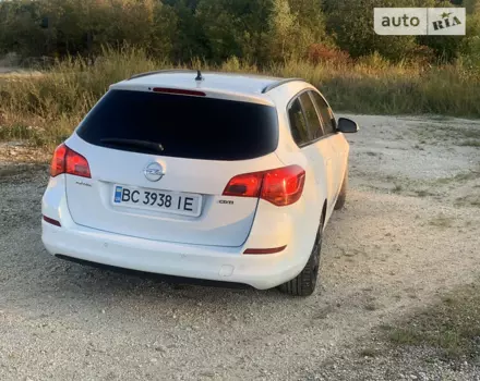 Opel Astra J, 2011 г.в.