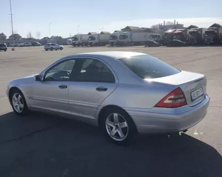 Mercedes-Benz C 180, 2001 г.в.