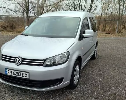 Volkswagen Caddy пасс., 2012 г.в.