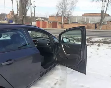 Opel Astra J, 2011 г.в.