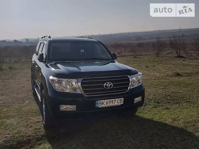 Toyota Land Cruiser 200, 2011 г.в.