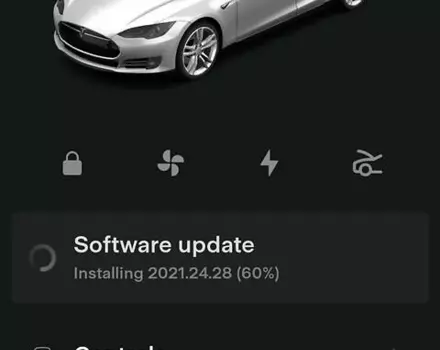 Tesla Model S, 2015 г.в.