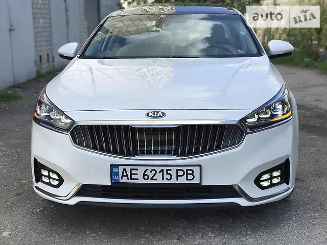 Kia Cadenza, 2017 г.в.