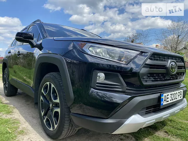 Toyota RAV4, 2019 г.в.