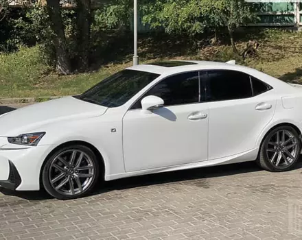 Lexus IS, 2017 г.в.