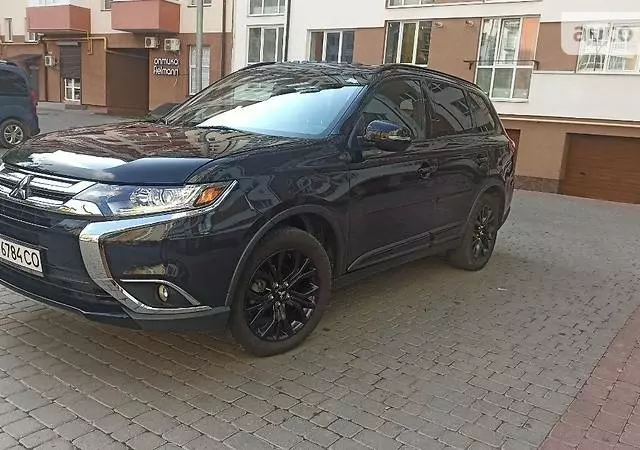 Mitsubishi Outlander, 2017 г.в.
