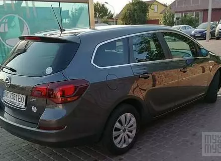 Opel Astra, 2012 г.в.