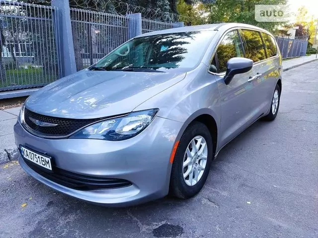 Chrysler Pacifica, 2016 г.в.