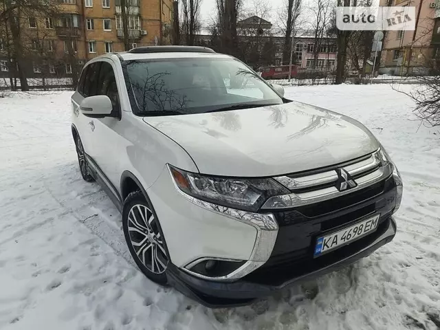 Mitsubishi Outlander, 2016 г.в.