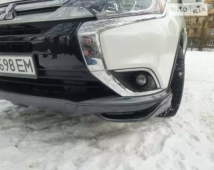 Mitsubishi Outlander, 2016 г.в.