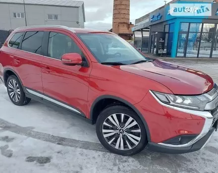 Mitsubishi Outlander, 2018 г.в.