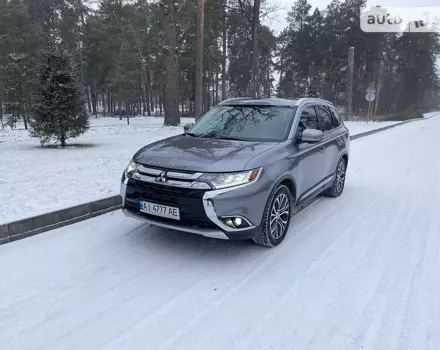 Mitsubishi Outlander, 2016 г.в.