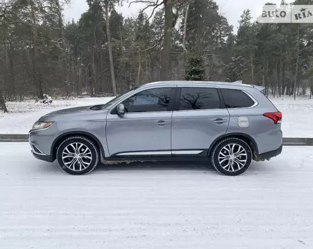 Mitsubishi Outlander, 2016 г.в.