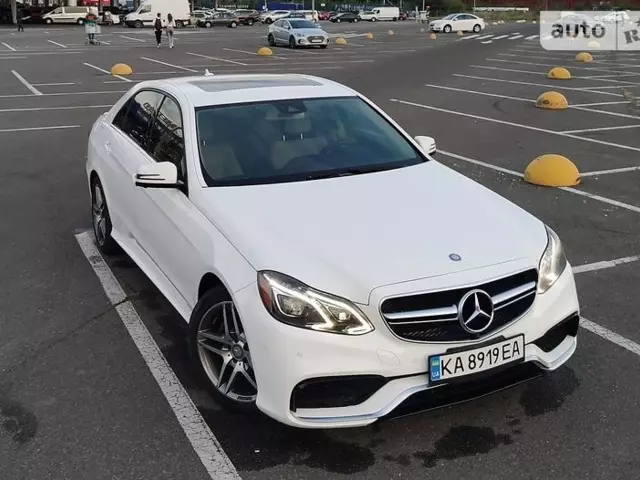 Mercedes-Benz E 400, 2015 г.в.