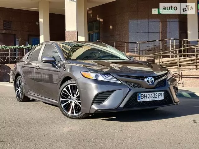Toyota Camry, 2019 г.в.