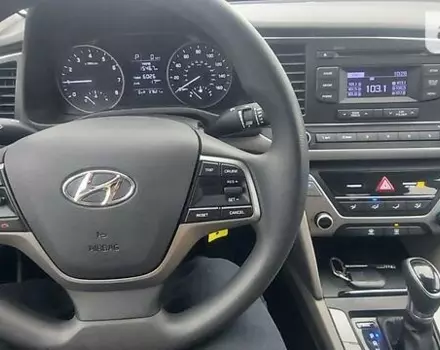 Hyundai Elantra, 2016 г.в.