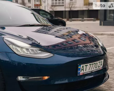 Tesla Model 3, 2019 г.в.