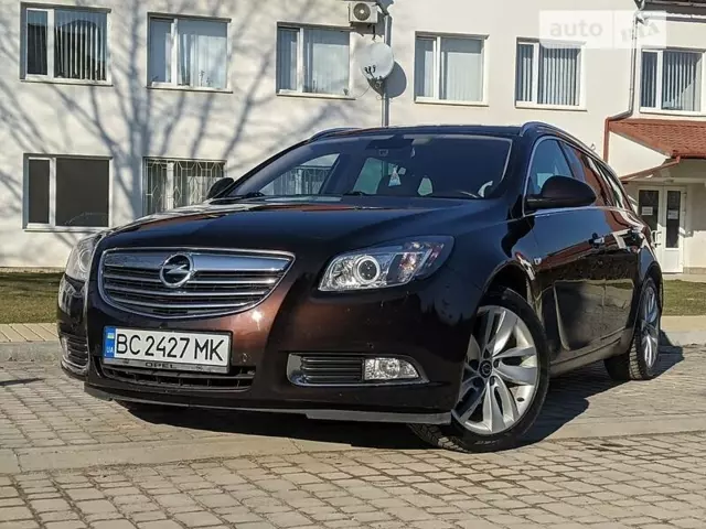 Opel Insignia, 2012 г.в.