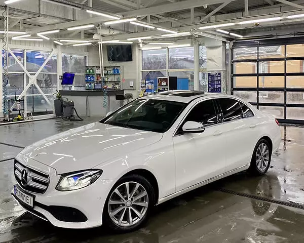 Mercedes-Benz E 220, 2017 г.в.