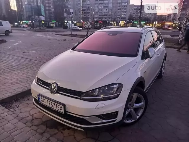 Volkswagen Golf Alltrack, 2015 г.в.