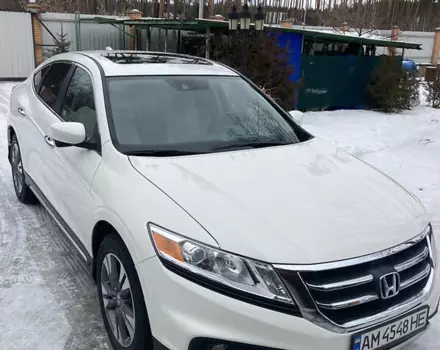 Honda Crosstour, 2015 г.в.