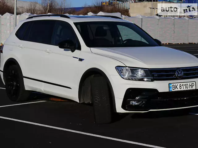 Volkswagen Tiguan, 2021 г.в.