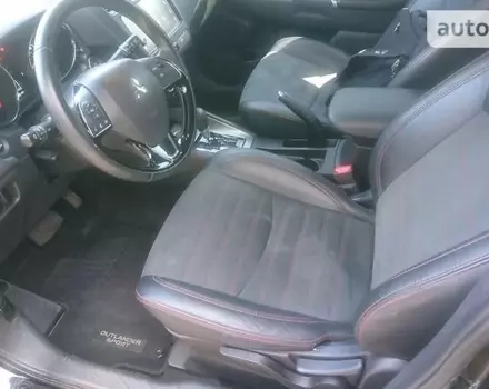 Mitsubishi Outlander, 2017 г.в.