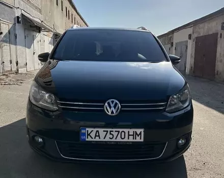 Volkswagen Touran, 2013 г.в.