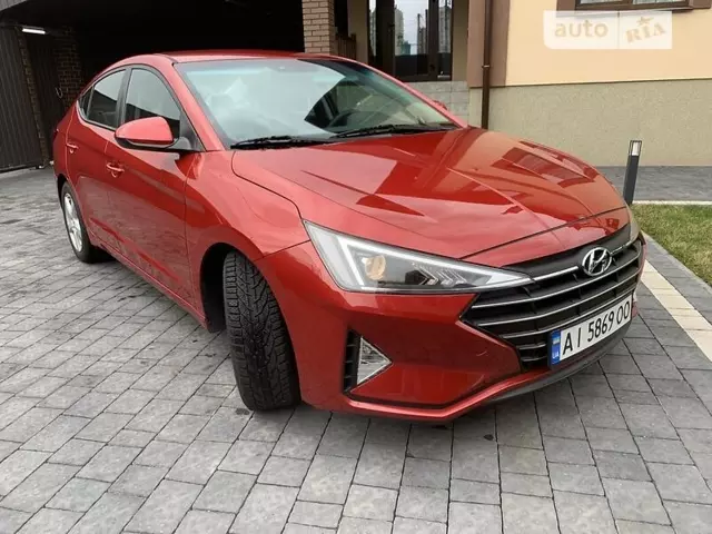 Hyundai Elantra, 2019 г.в.
