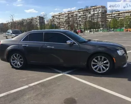 Chrysler 300, 2017 г.в.