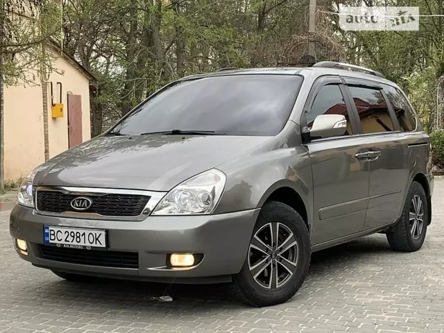 Kia Carnival, 2012 г.в.