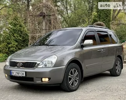 Kia Carnival, 2012 г.в.