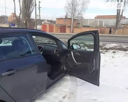 Opel Astra J, 2011 г.в.