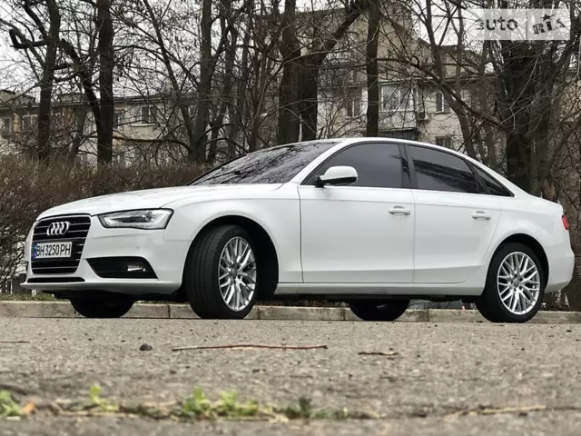 Audi A4, 2015 г.в.