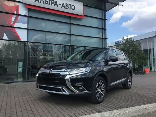 Mitsubishi Outlander, 2017 г.в.