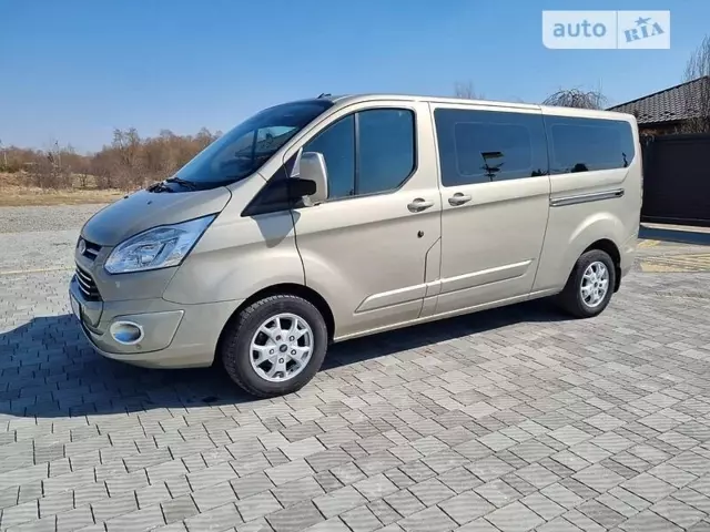 Ford Transit Custom пасс., 2016 г.в.