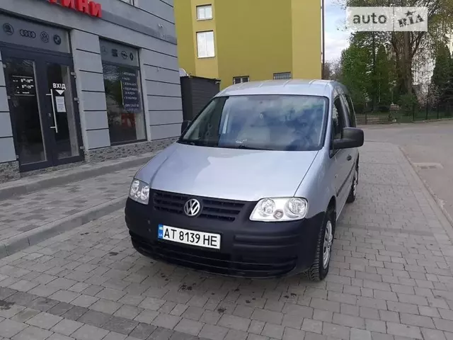 Volkswagen Caddy пасс., 2009 г.в.