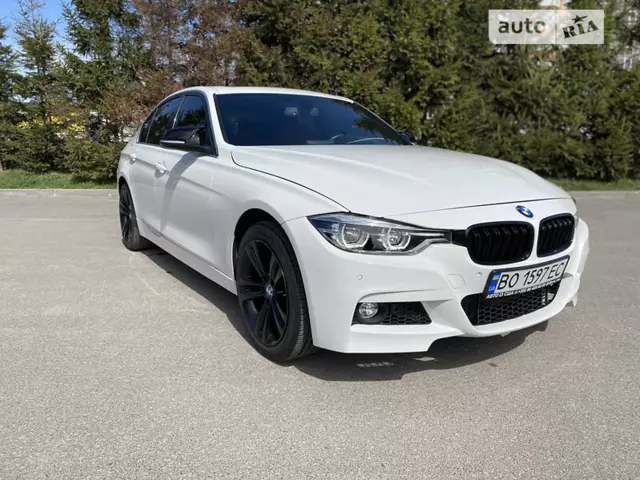 BMW 330, 2017 г.в.