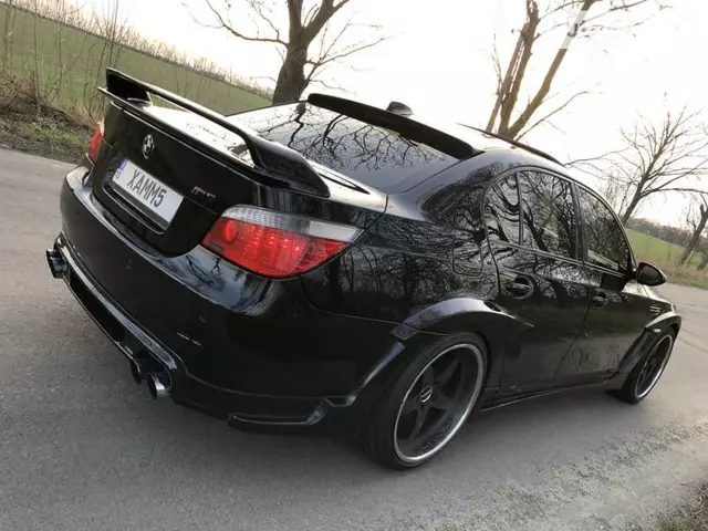 BMW M5, 2005 г.в.