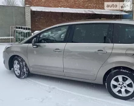 Peugeot 5008, 2014 г.в.