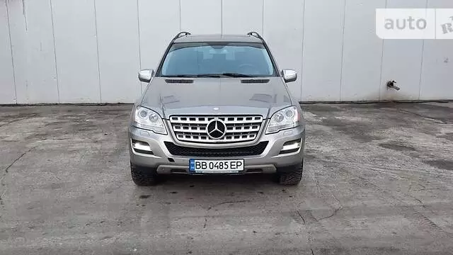 Mercedes-Benz ML 320, 2009 г.в.