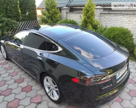 Tesla Model S, 2012 г.в.