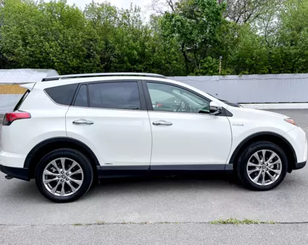 Toyota RAV4, 2018 г.в.