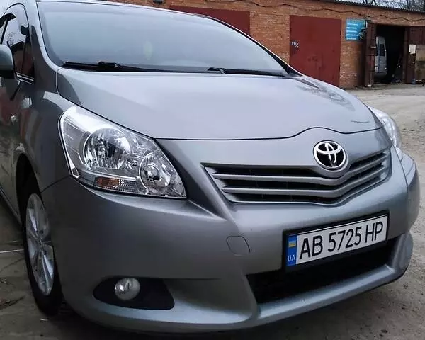 Toyota Verso, 2011 г.в.